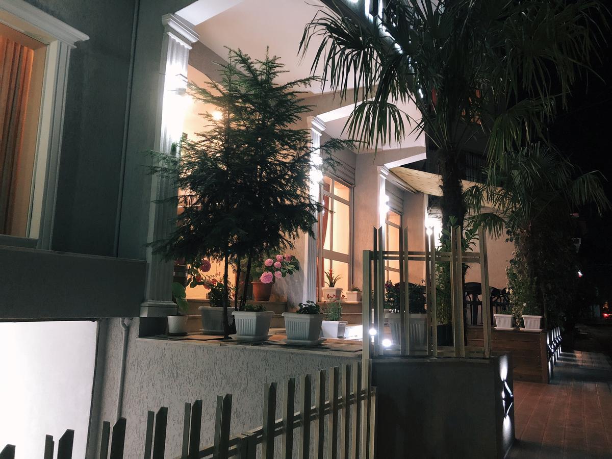 Hotel Palma Tirana Exteriör bild